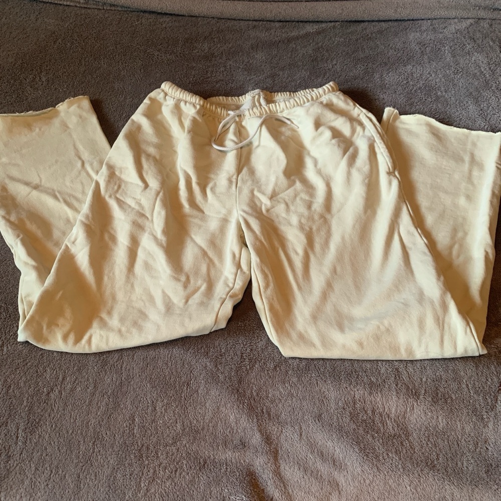 Brandy Melville yellow Anastasia sweats